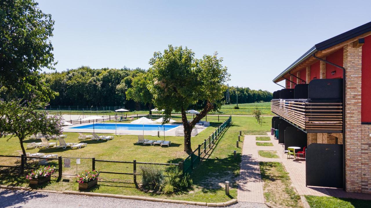 Agriturismo ai Due Leoni Aquiléia Extérieur photo